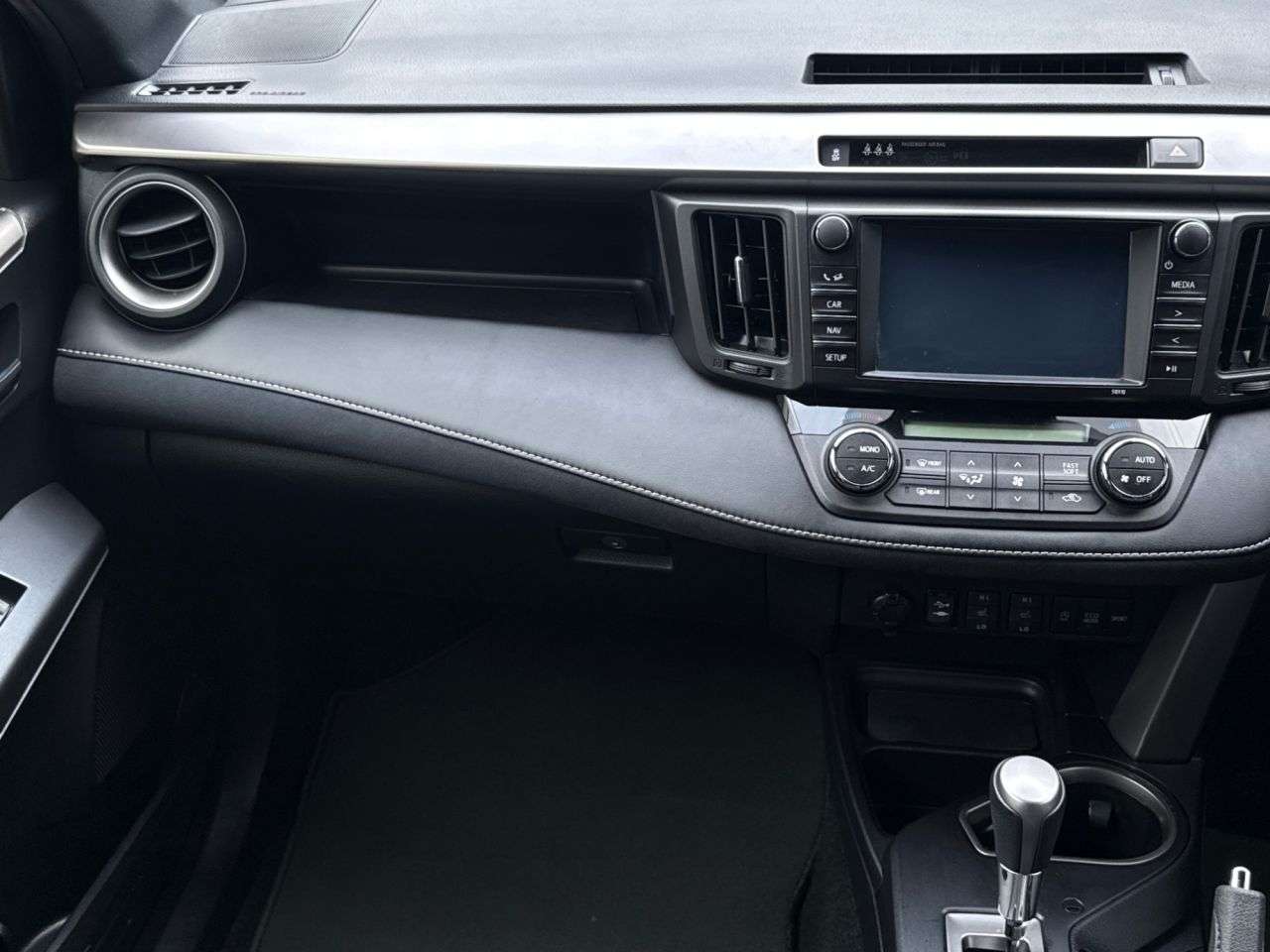 2017 TOYOTA RAV4 2017 TOYOTA RAV4