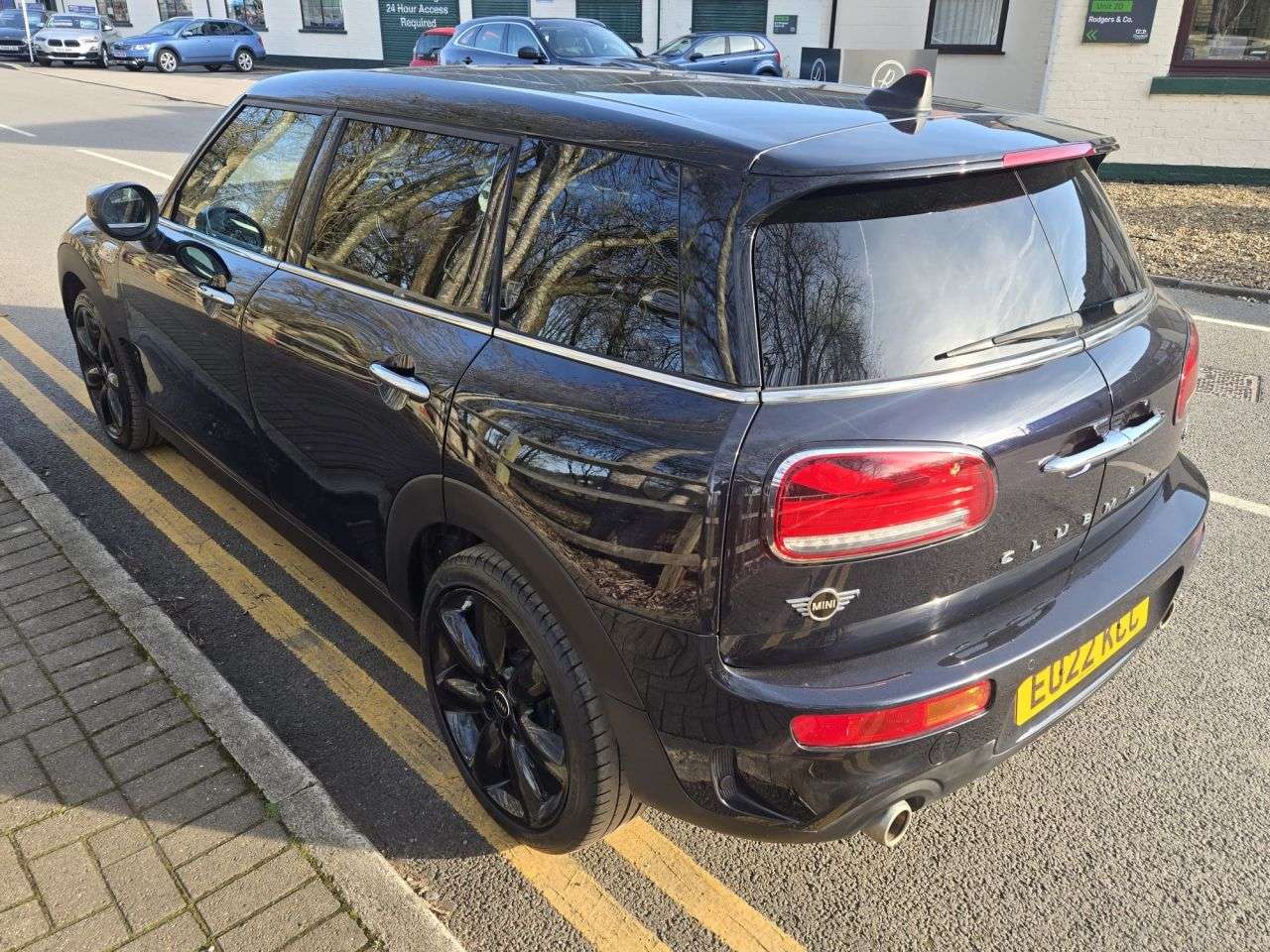 A 2022 MINI CLUBMAN 2.0 Cooper S Exclusive Estate 6dr Petrol Steptronic Euro 6 (s/s) (178 ps) A 2022 MINI CLUBMAN 2.0 Cooper S Exclusive Estate 6dr Petrol Steptronic Euro 6 (s/s) (178 ps)