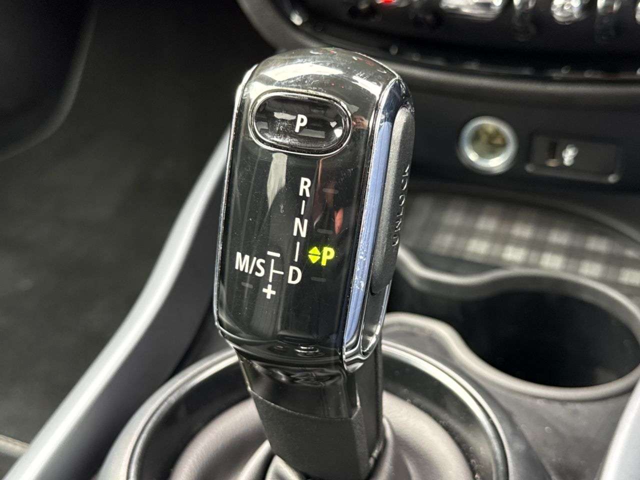 2022 MINI CLUBMAN 2022 MINI CLUBMAN