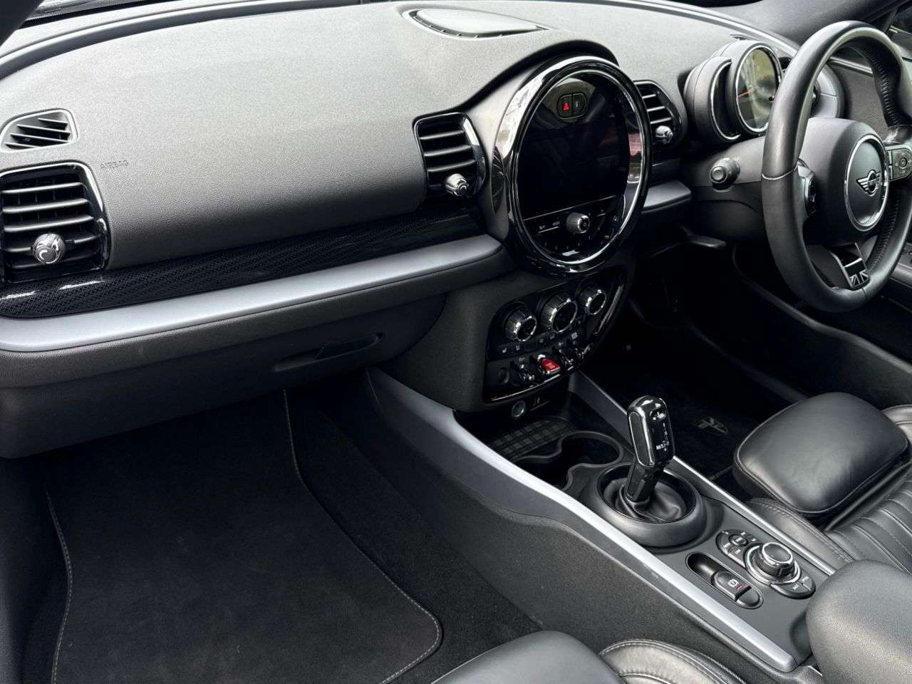 2022 MINI CLUBMAN 2022 MINI CLUBMAN