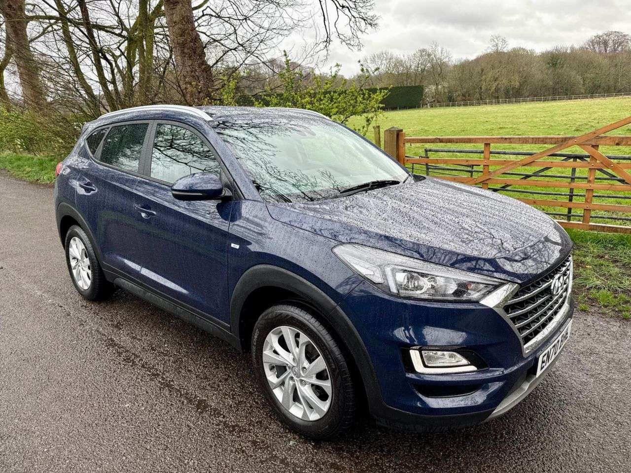 A 2021 HYUNDAI TUCSON 1.6 CRDi MHEV SE Nav SUV 5dr Diesel Hybrid Manual Euro 6 (s/s) (115 ps) + S A 2021 HYUNDAI TUCSON 1.6 CRDi MHEV SE Nav SUV 5dr Diesel Hybrid Manual Euro 6 (s/s) (115 ps) + S