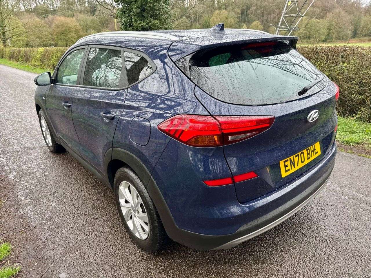 A 2021 HYUNDAI TUCSON 1.6 CRDi MHEV SE Nav SUV 5dr Diesel Hybrid Manual Euro 6 (s/s) (115 ps) + S A 2021 HYUNDAI TUCSON 1.6 CRDi MHEV SE Nav SUV 5dr Diesel Hybrid Manual Euro 6 (s/s) (115 ps) + S