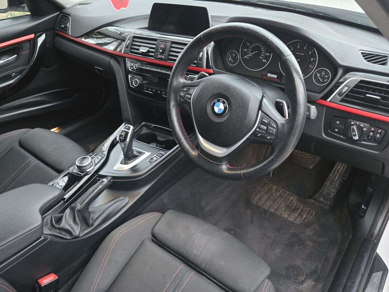 2019 BMW 3 SERIES 2019 BMW 3 SERIES