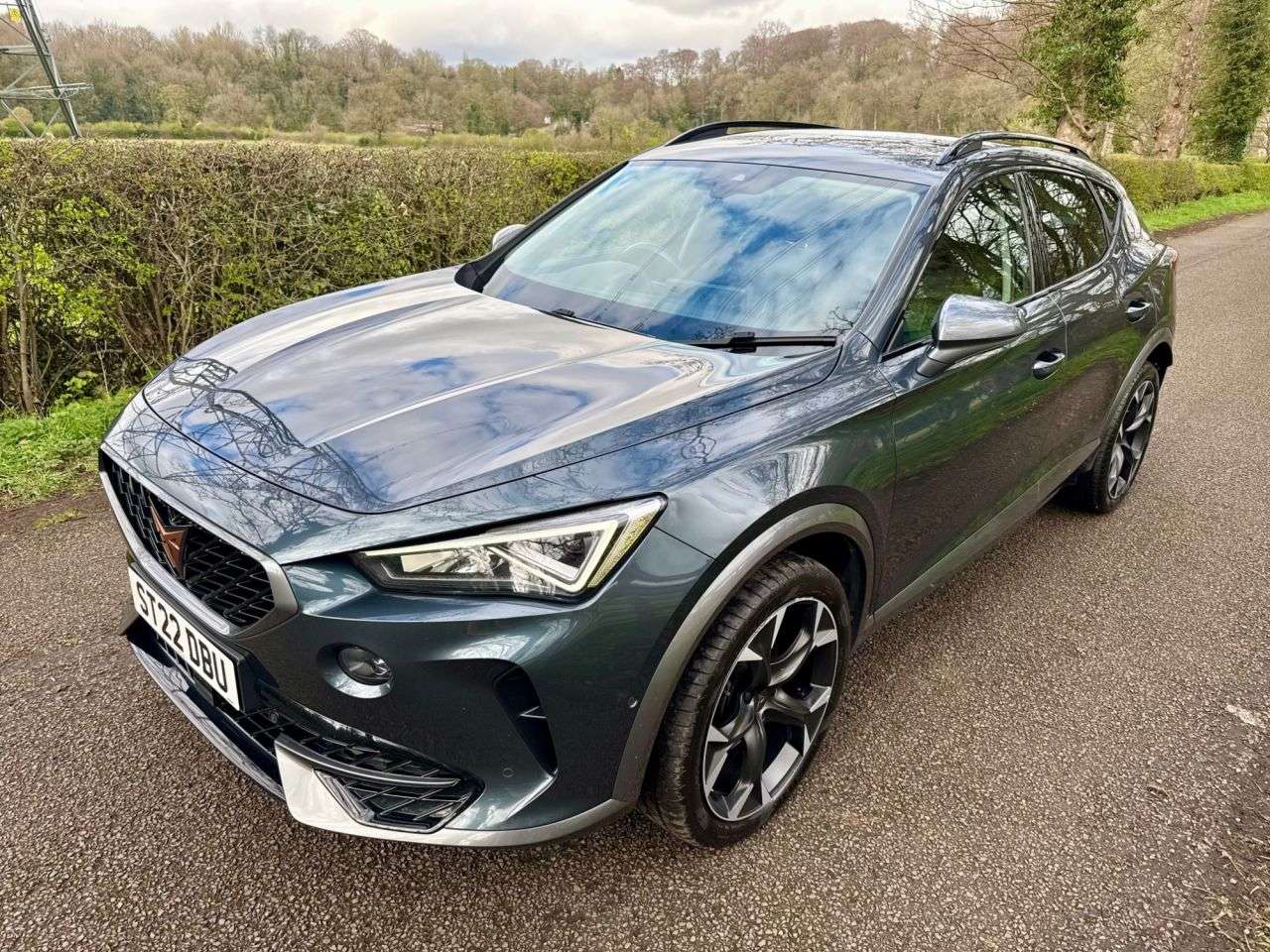 A 2022 CUPRA FORMENTOR 1.5 TSI V2 SUV 5dr Petrol Manual Euro 6 (s/s) (150 ps) A 2022 CUPRA FORMENTOR 1.5 TSI V2 SUV 5dr Petrol Manual Euro 6 (s/s) (150 ps)