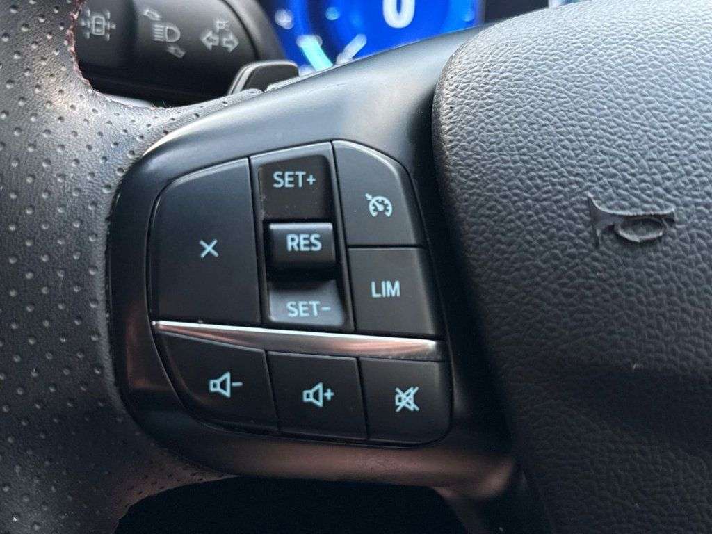 2022 FORD KUGA 2022 FORD KUGA