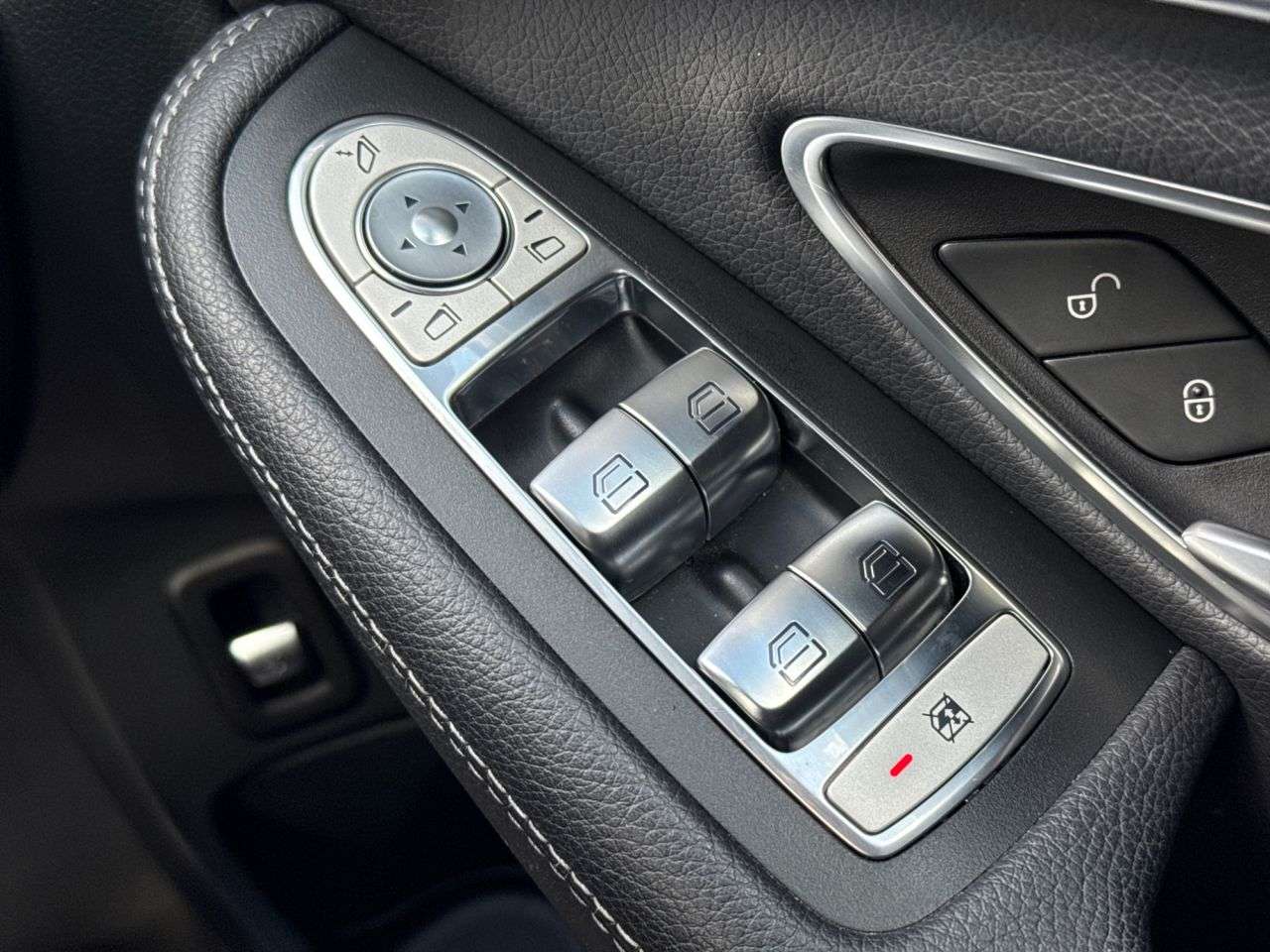 2019 MERCEDES-BENZ C-CLASS 2019 MERCEDES-BENZ C-CLASS