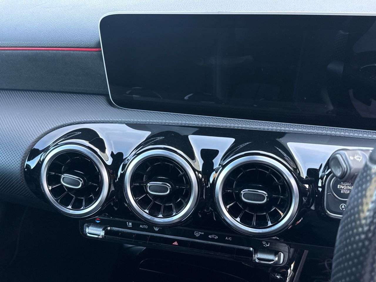 2019 MERCEDES-BENZ A-CLASS 2019 MERCEDES-BENZ A-CLASS