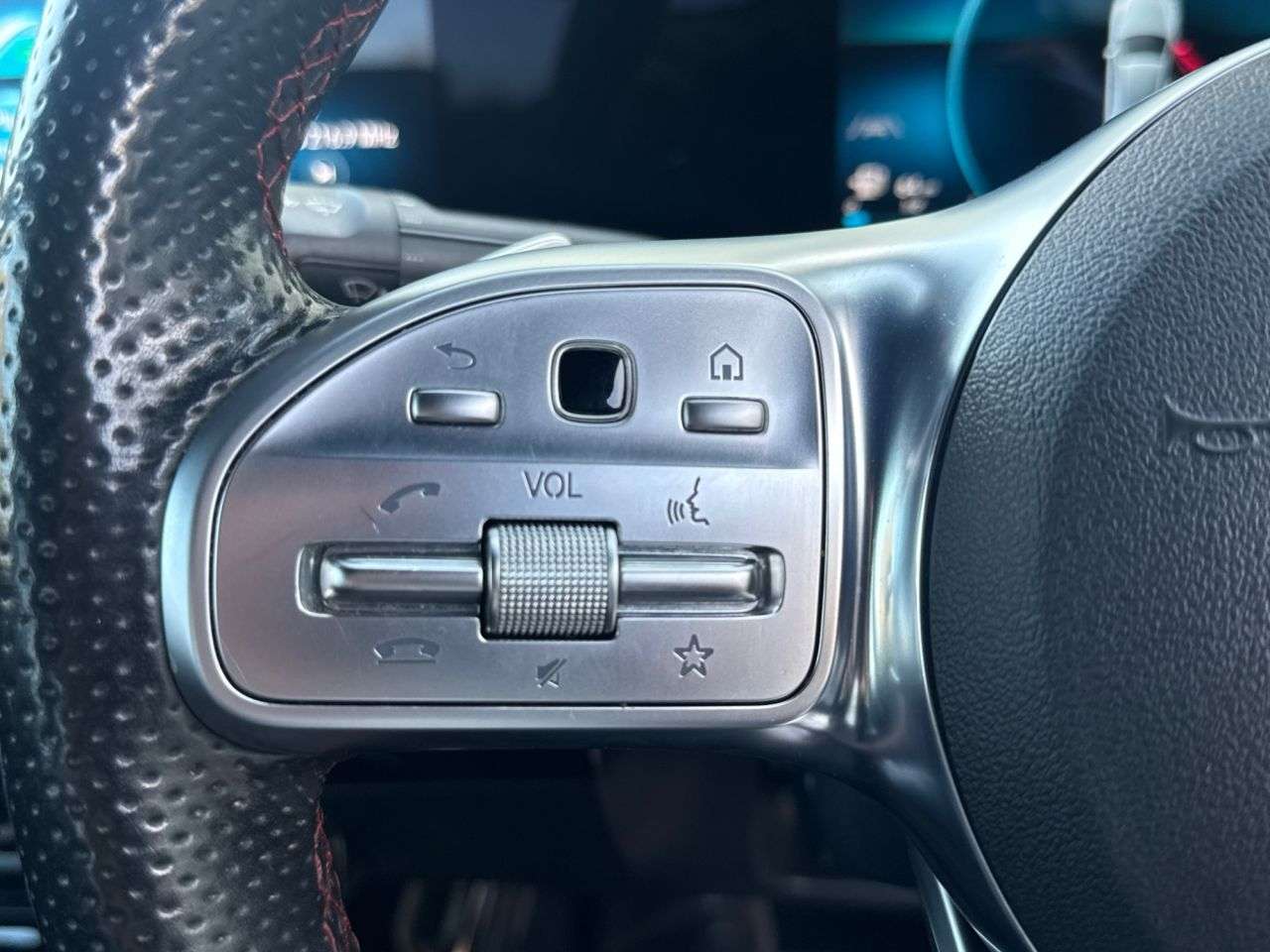 2019 MERCEDES-BENZ A-CLASS 2019 MERCEDES-BENZ A-CLASS
