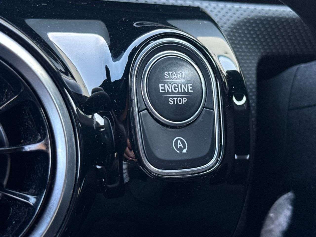 2019 MERCEDES-BENZ A-CLASS 2019 MERCEDES-BENZ A-CLASS