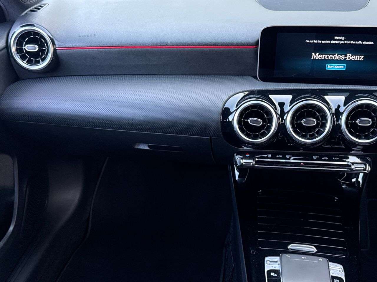 2019 MERCEDES-BENZ A-CLASS 2019 MERCEDES-BENZ A-CLASS