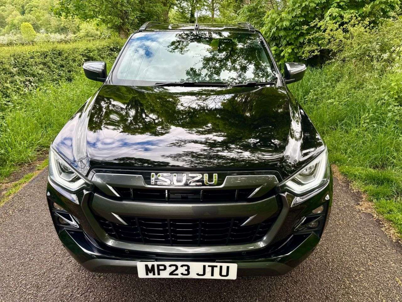 2023 ISUZU D-MAX 2023 ISUZU D-MAX