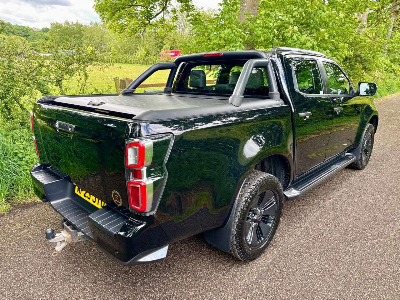 2023 ISUZU D-MAX 2023 ISUZU D-MAX
