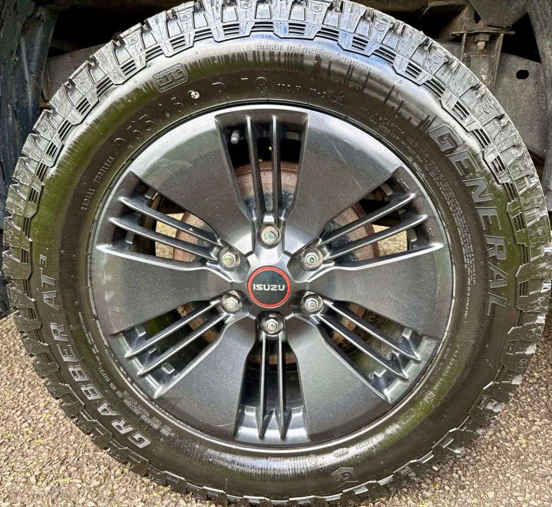 2023 ISUZU D-MAX 2023 ISUZU D-MAX