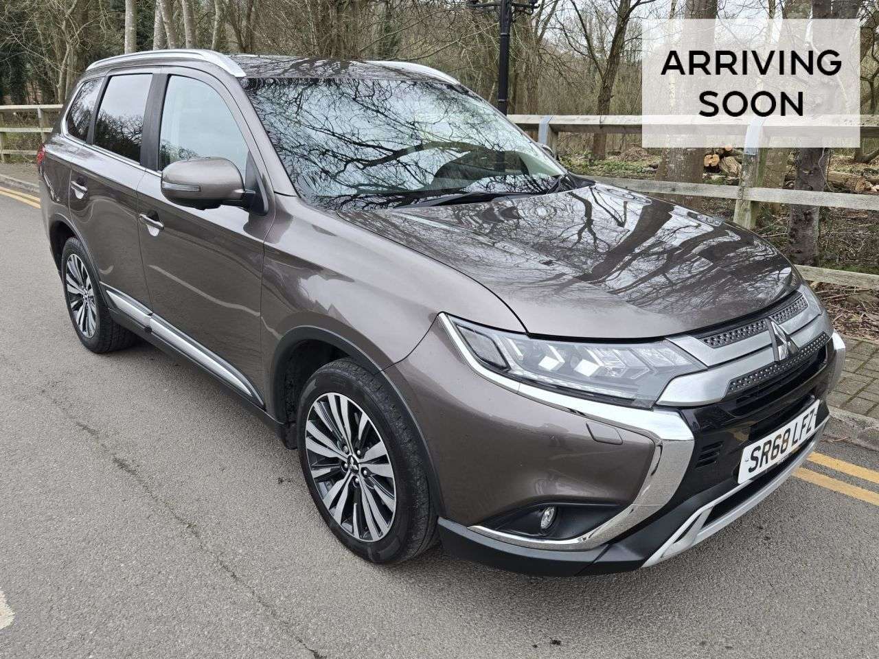 A 2018 MITSUBISHI OUTLANDER 2.0 MIVEC 4 SUV 5dr Petrol CVT 4WD Euro 6 (s/s) (150 ps) A 2018 MITSUBISHI OUTLANDER 2.0 MIVEC 4 SUV 5dr Petrol CVT 4WD Euro 6 (s/s) (150 ps)