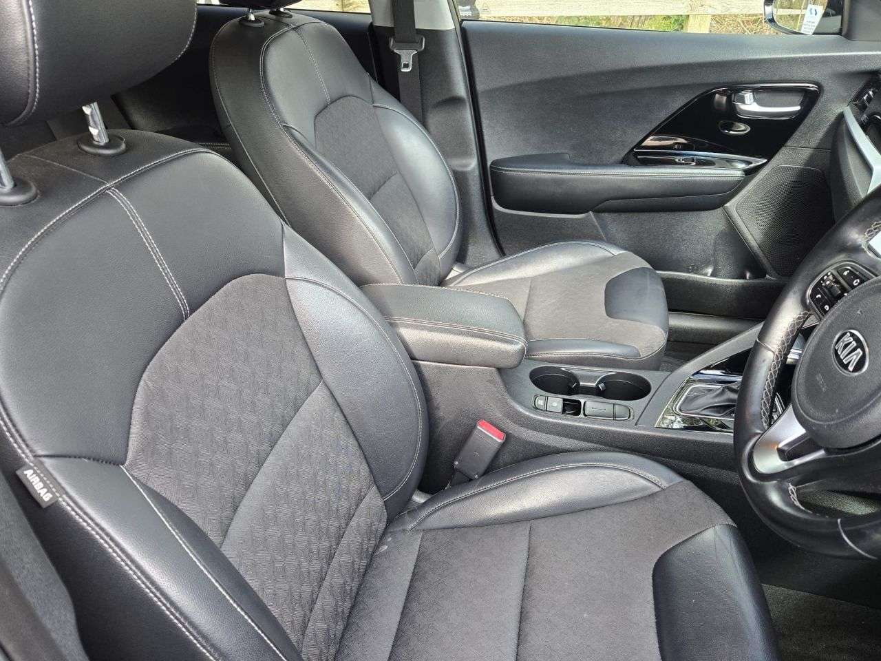 2019 KIA NIRO 2019 KIA NIRO