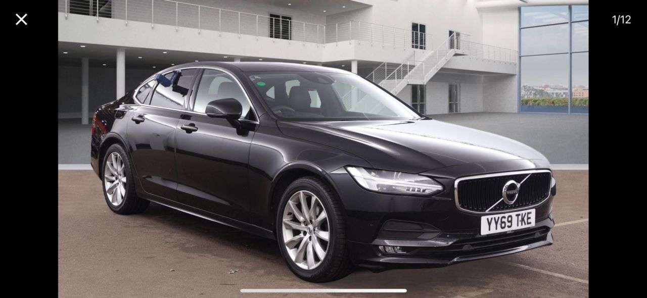 A 2019 VOLVO S90 2.0 T4 Momentum Plus Saloon 4dr Petrol Automatic Euro 6 (s/s) (190 ps) A 2019 VOLVO S90 2.0 T4 Momentum Plus Saloon 4dr Petrol Automatic Euro 6 (s/s) (190 ps)
