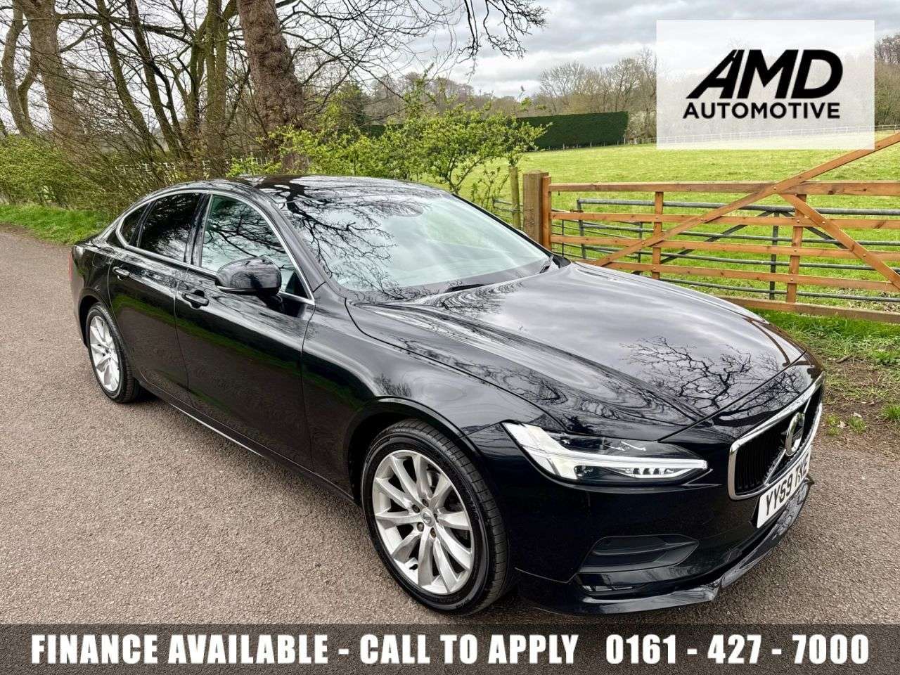 A 2019 VOLVO S90 2.0 T4 Momentum Plus Saloon 4dr Petrol Automatic Euro 6 (s/s) (190 ps) + SE A 2019 VOLVO S90 2.0 T4 Momentum Plus Saloon 4dr Petrol Automatic Euro 6 (s/s) (190 ps) + SE