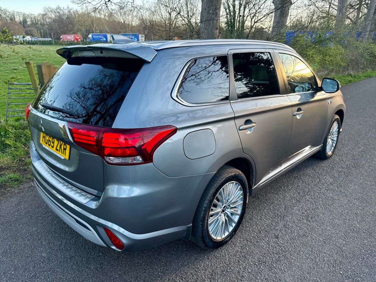 2019 MITSUBISHI OUTLANDER 2019 MITSUBISHI OUTLANDER