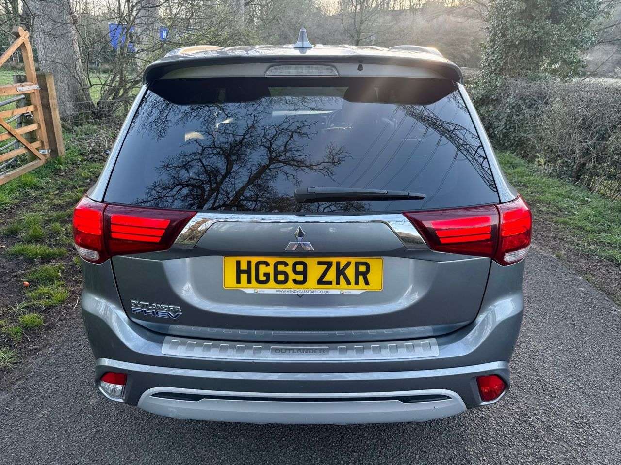 2019 MITSUBISHI OUTLANDER 2019 MITSUBISHI OUTLANDER