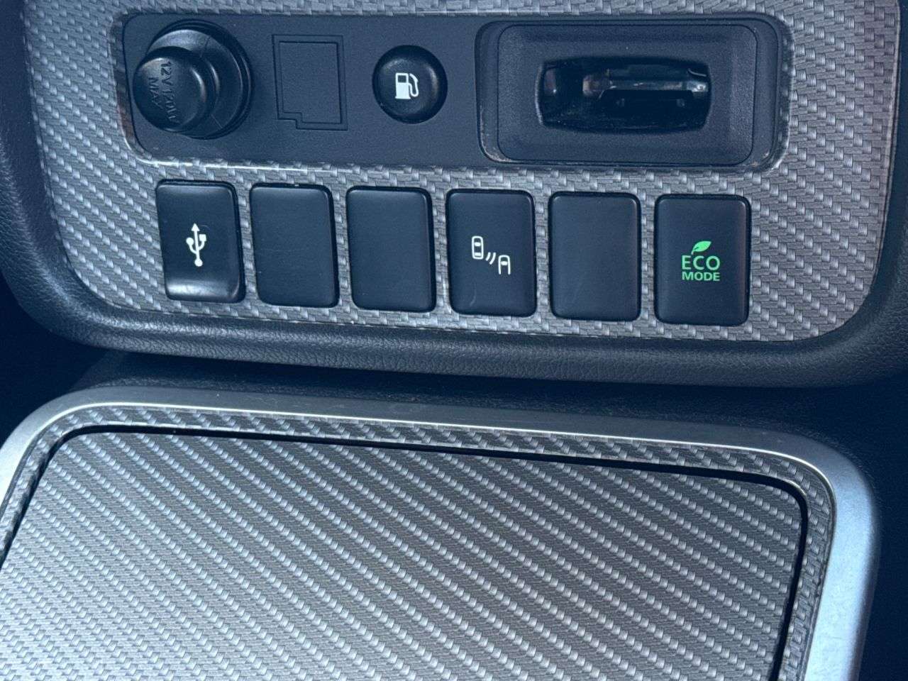 2019 MITSUBISHI OUTLANDER 2019 MITSUBISHI OUTLANDER