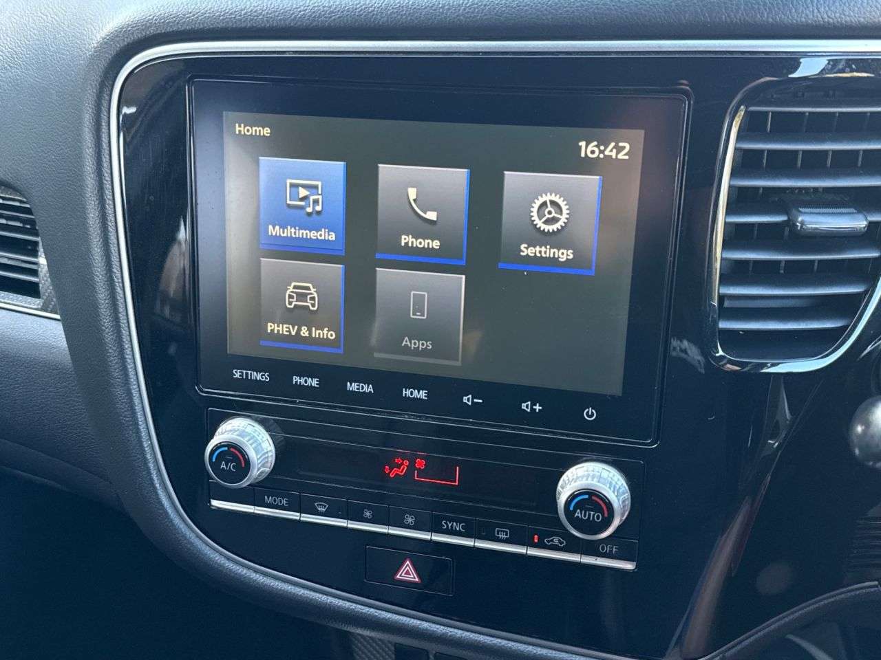 2019 MITSUBISHI OUTLANDER 2019 MITSUBISHI OUTLANDER