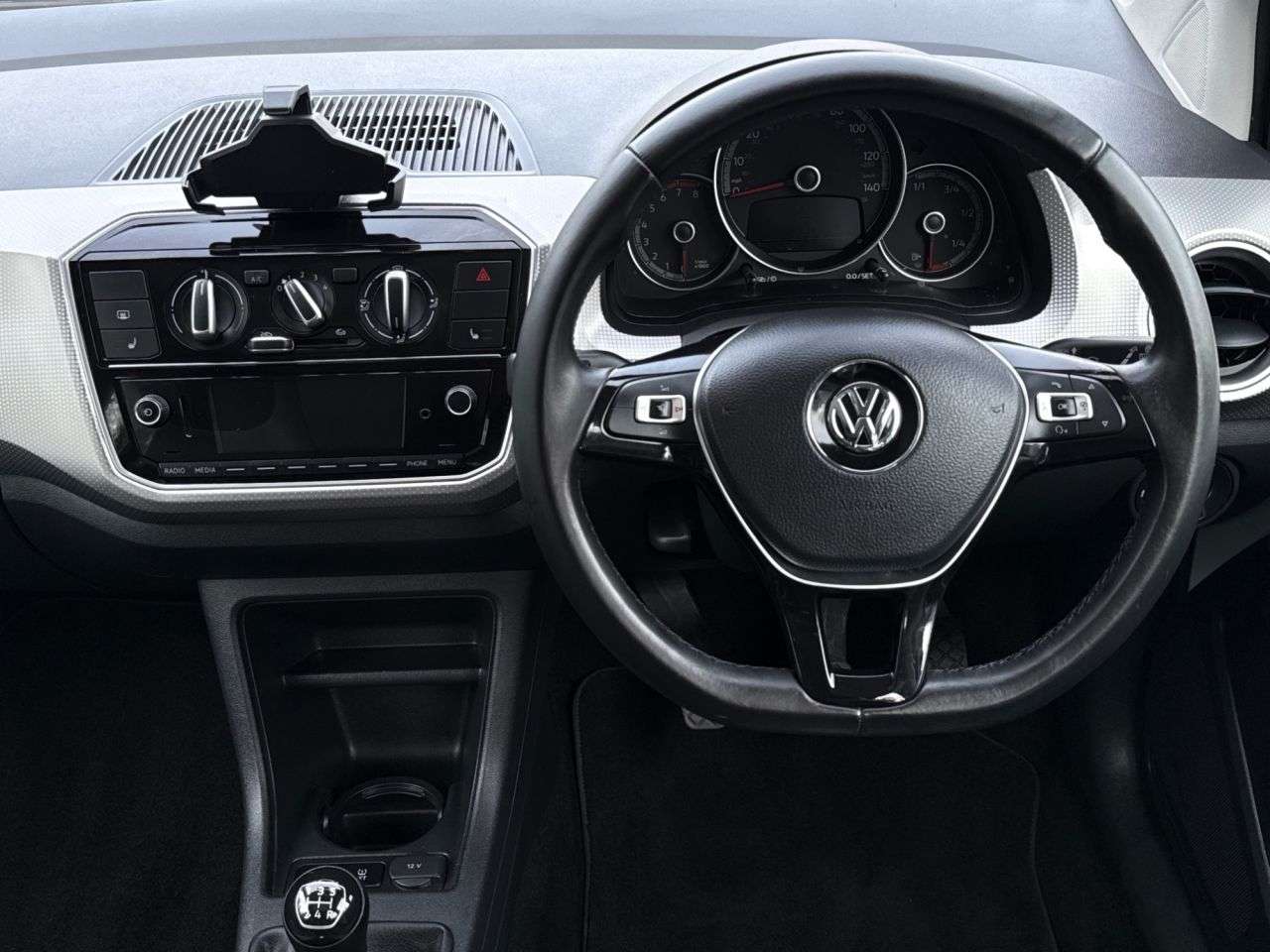 2016 VOLKSWAGEN UP! 2016 VOLKSWAGEN UP!