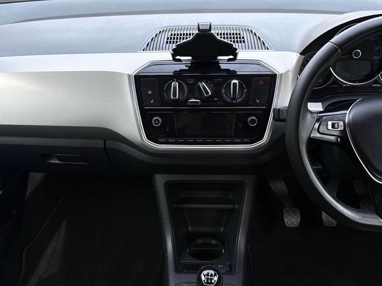 2016 VOLKSWAGEN UP! 2016 VOLKSWAGEN UP!