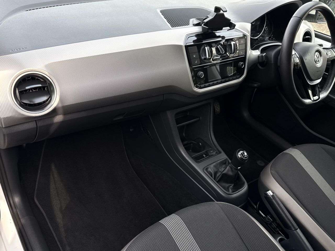 2016 VOLKSWAGEN UP! 2016 VOLKSWAGEN UP!