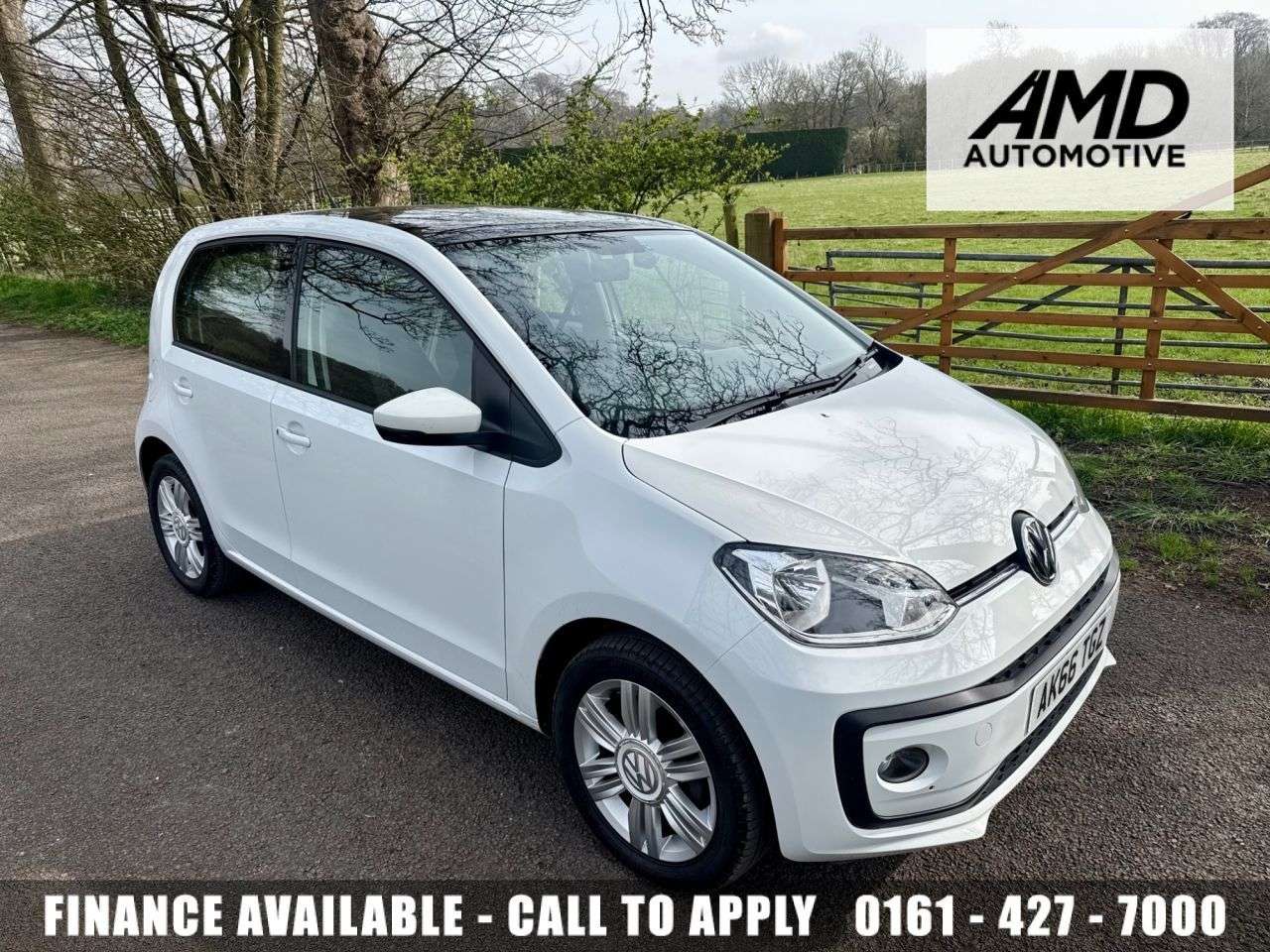 A 2016 VOLKSWAGEN UP! 1.0 High up! Hatchback 5dr Petrol Manual Euro 6 (75 ps) + SERVICE HISTORY + A 2016 VOLKSWAGEN UP! 1.0 High up! Hatchback 5dr Petrol Manual Euro 6 (75 ps) + SERVICE HISTORY +