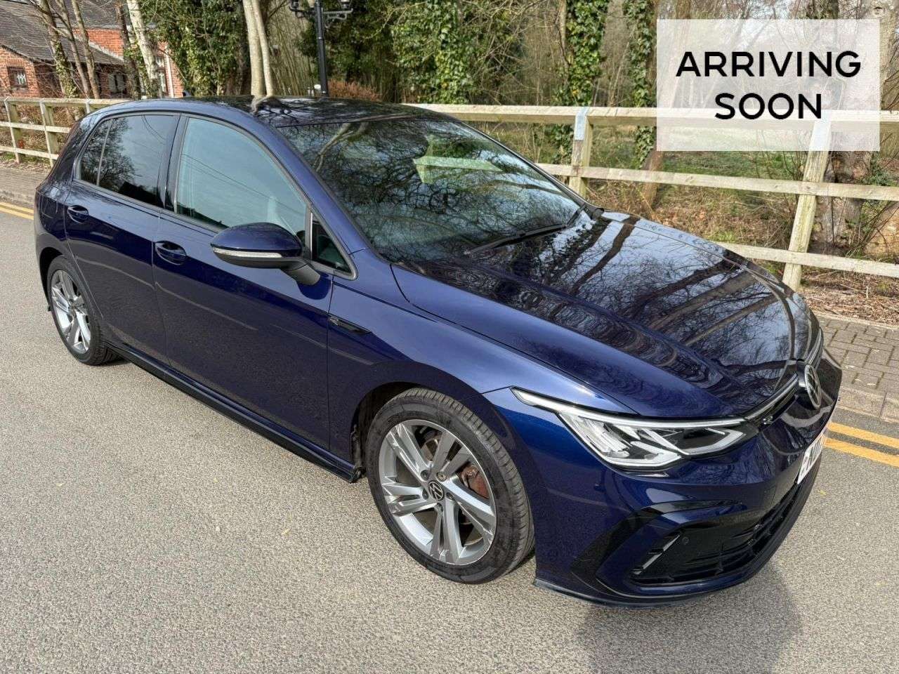 A 2021 VOLKSWAGEN GOLF 1.5 TSI R-Line Hatchback 5dr Petrol Manual Euro 6 (s/s) (150 ps) A 2021 VOLKSWAGEN GOLF 1.5 TSI R-Line Hatchback 5dr Petrol Manual Euro 6 (s/s) (150 ps)