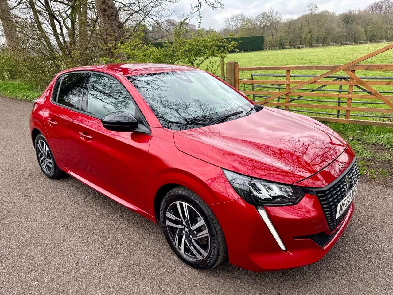 A 2022 PEUGEOT 208 1.2 PureTech Allure Premium Hatchback 5dr Petrol Manual Euro 6 (s/s) (100 p A 2022 PEUGEOT 208 1.2 PureTech Allure Premium Hatchback 5dr Petrol Manual Euro 6 (s/s) (100 p
