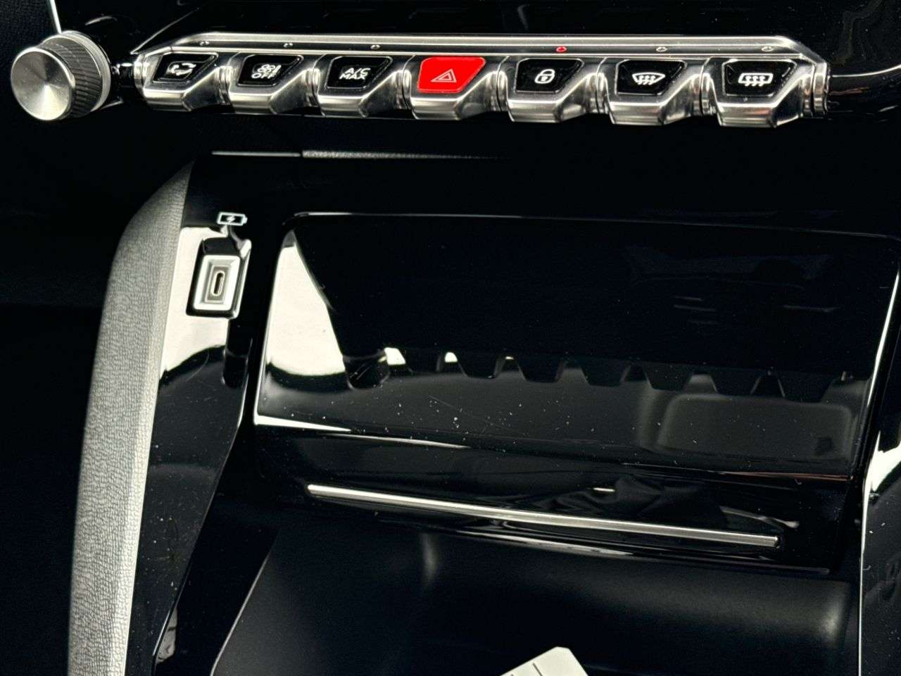 2022 PEUGEOT 208 2022 PEUGEOT 208