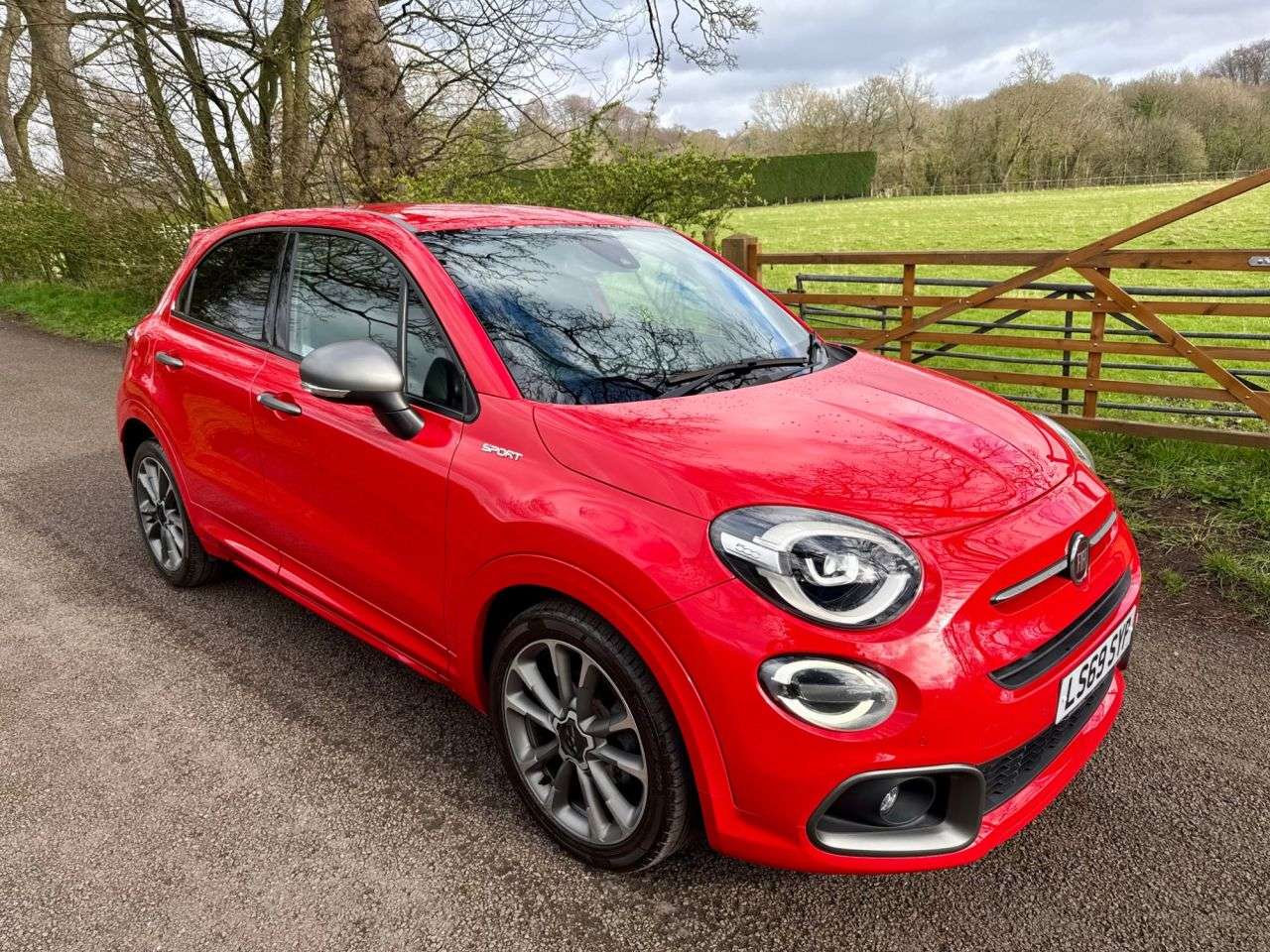 A 2020 FIAT 500X 1.0 FireFly Turbo Sport SUV 5dr Petrol Manual Euro 6 (s/s) (120 bhp) + SERV A 2020 FIAT 500X 1.0 FireFly Turbo Sport SUV 5dr Petrol Manual Euro 6 (s/s) (120 bhp) + SERV
