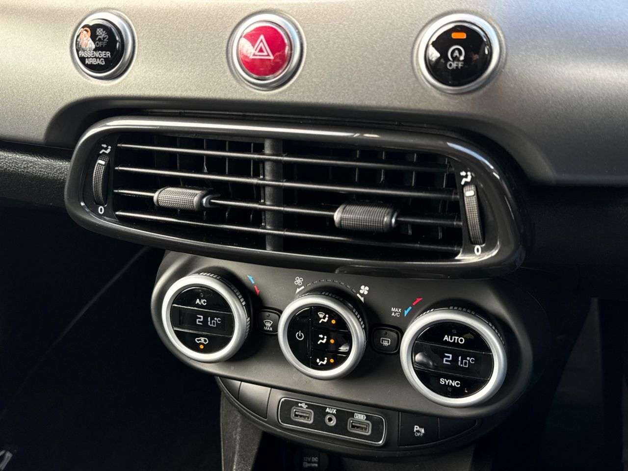 2020 FIAT 500X 2020 FIAT 500X