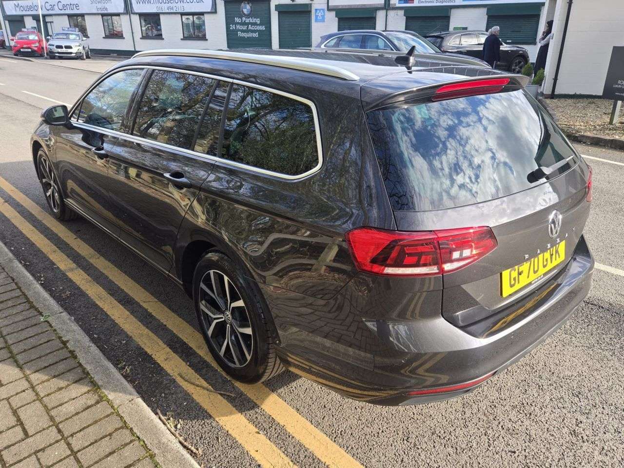 A 2020 VOLKSWAGEN PASSAT 1.5 TSI EVO SEL Estate 5dr Petrol DSG Euro 6 (s/s) (150 ps) A 2020 VOLKSWAGEN PASSAT 1.5 TSI EVO SEL Estate 5dr Petrol DSG Euro 6 (s/s) (150 ps)