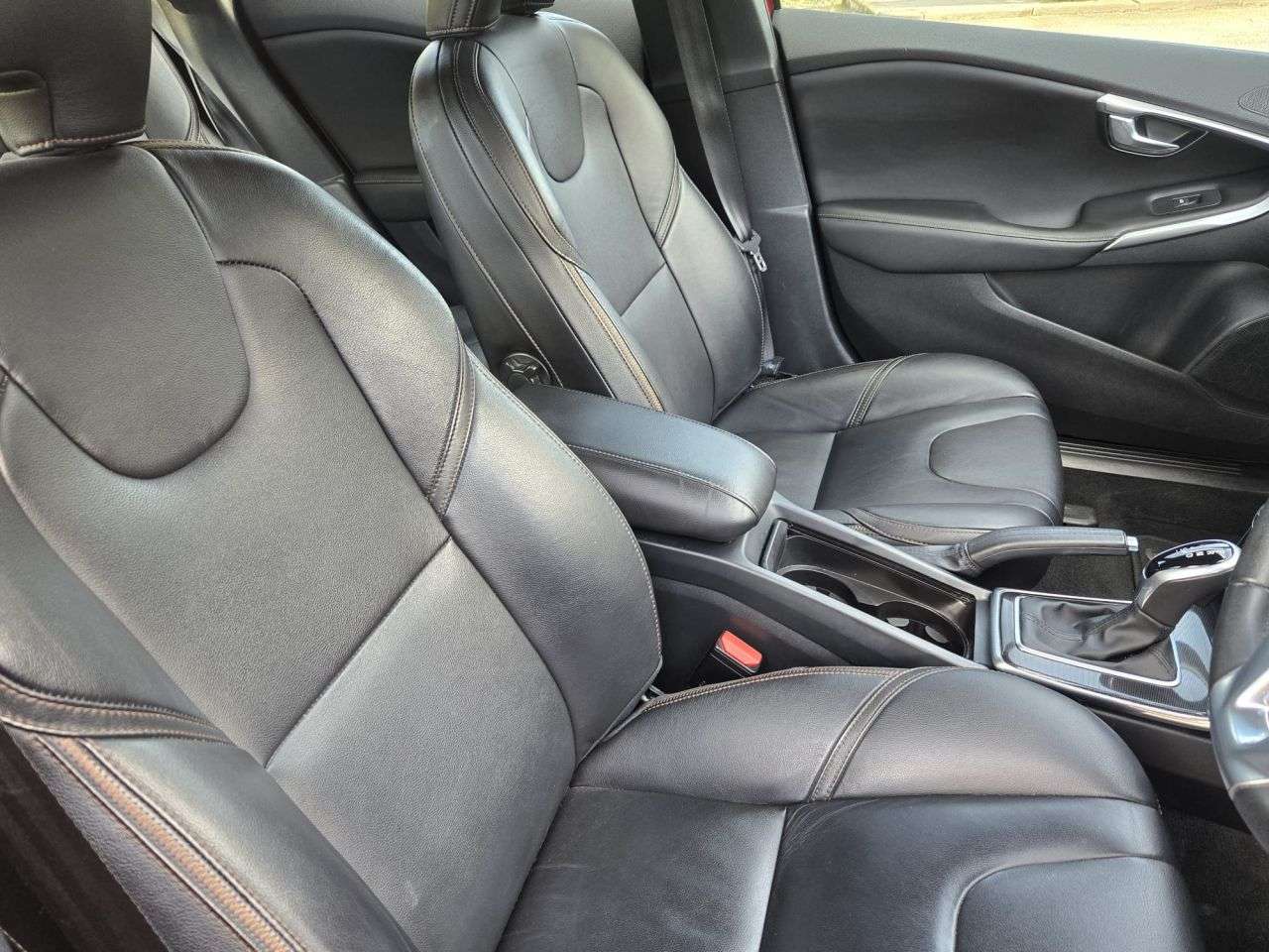 2018 VOLVO V40 CROSS COUNTRY 2018 VOLVO V40 CROSS COUNTRY