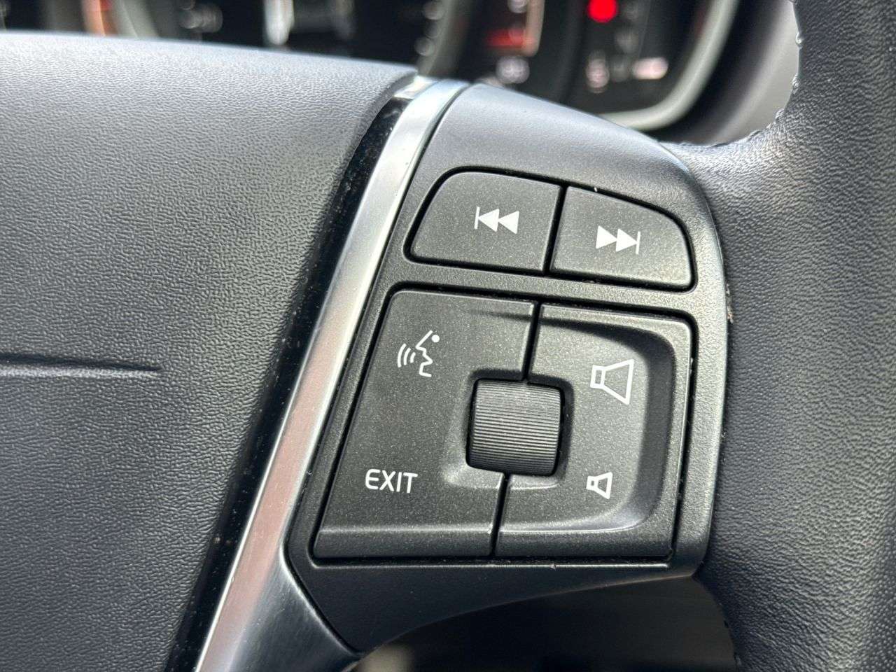 2018 VOLVO V40 CROSS COUNTRY 2018 VOLVO V40 CROSS COUNTRY