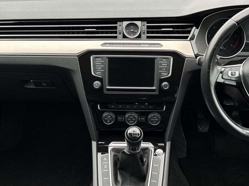 2016 VOLKSWAGEN PASSAT 2016 VOLKSWAGEN PASSAT