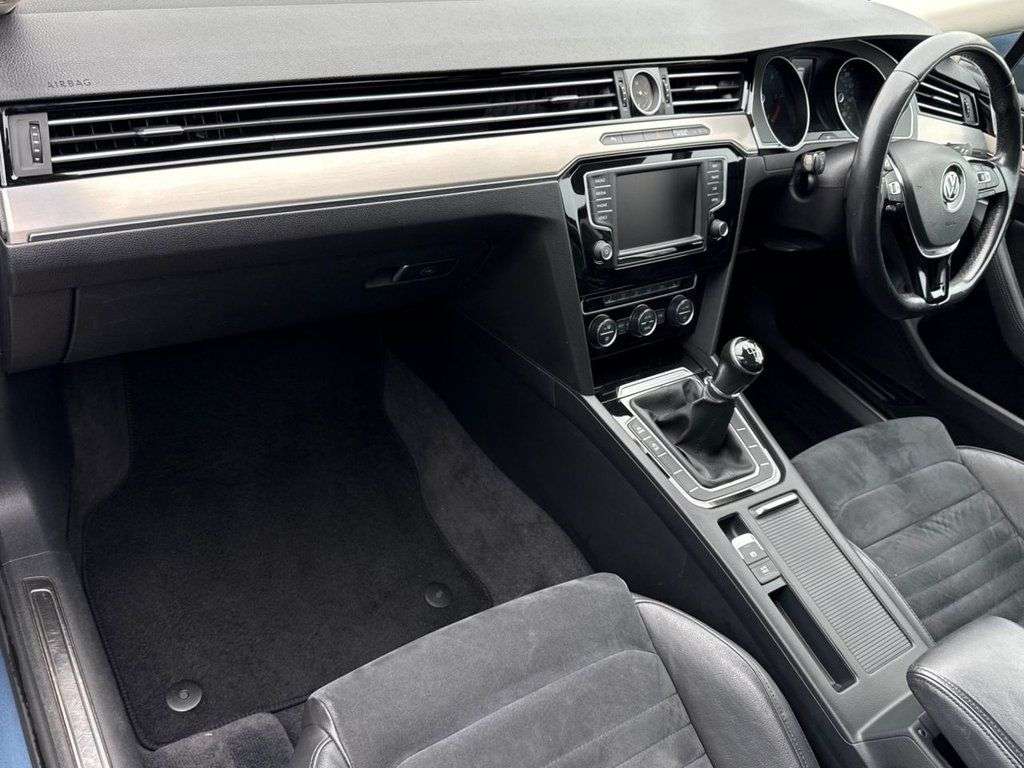 2016 VOLKSWAGEN PASSAT 2016 VOLKSWAGEN PASSAT