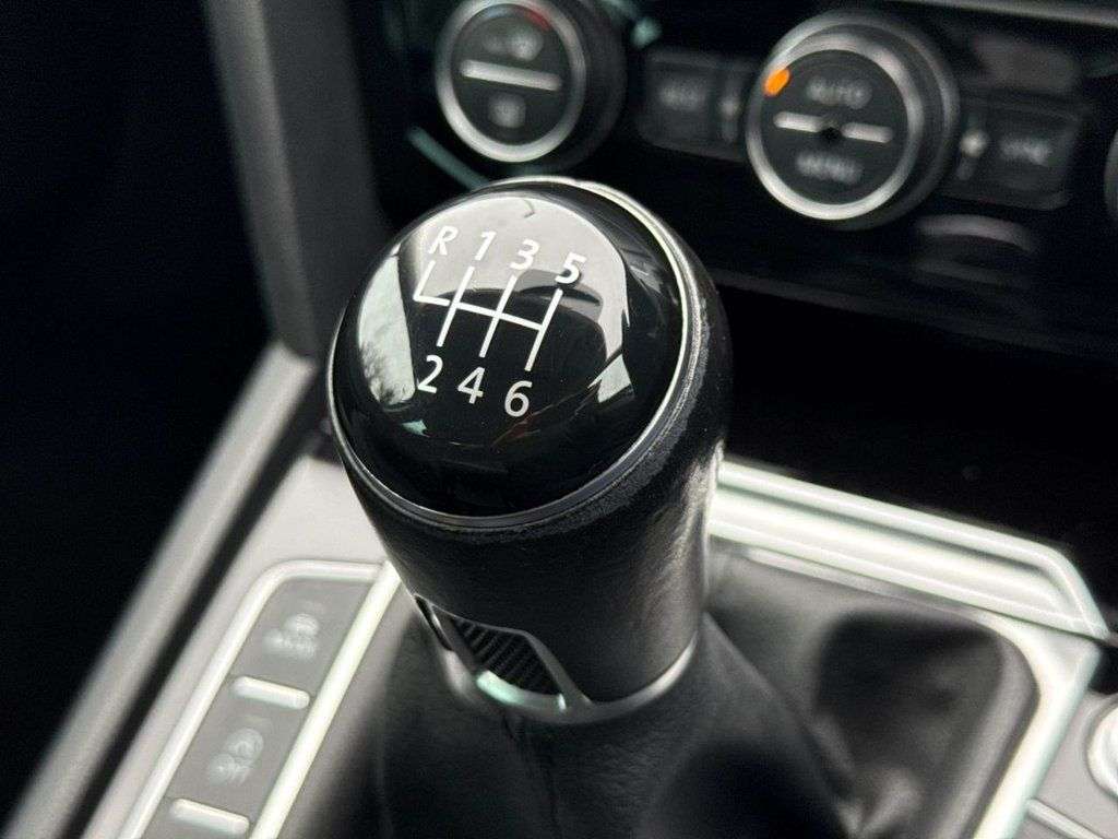 2016 VOLKSWAGEN PASSAT 2016 VOLKSWAGEN PASSAT