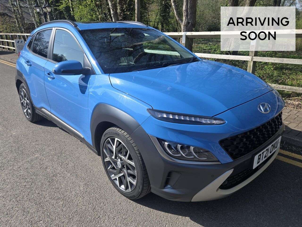 A 2021 HYUNDAI KONA 1.6 h-GDi Ultimate SUV 5dr Petrol Hybrid DCT Euro 6 (s/s) (141 ps) A 2021 HYUNDAI KONA 1.6 h-GDi Ultimate SUV 5dr Petrol Hybrid DCT Euro 6 (s/s) (141 ps)