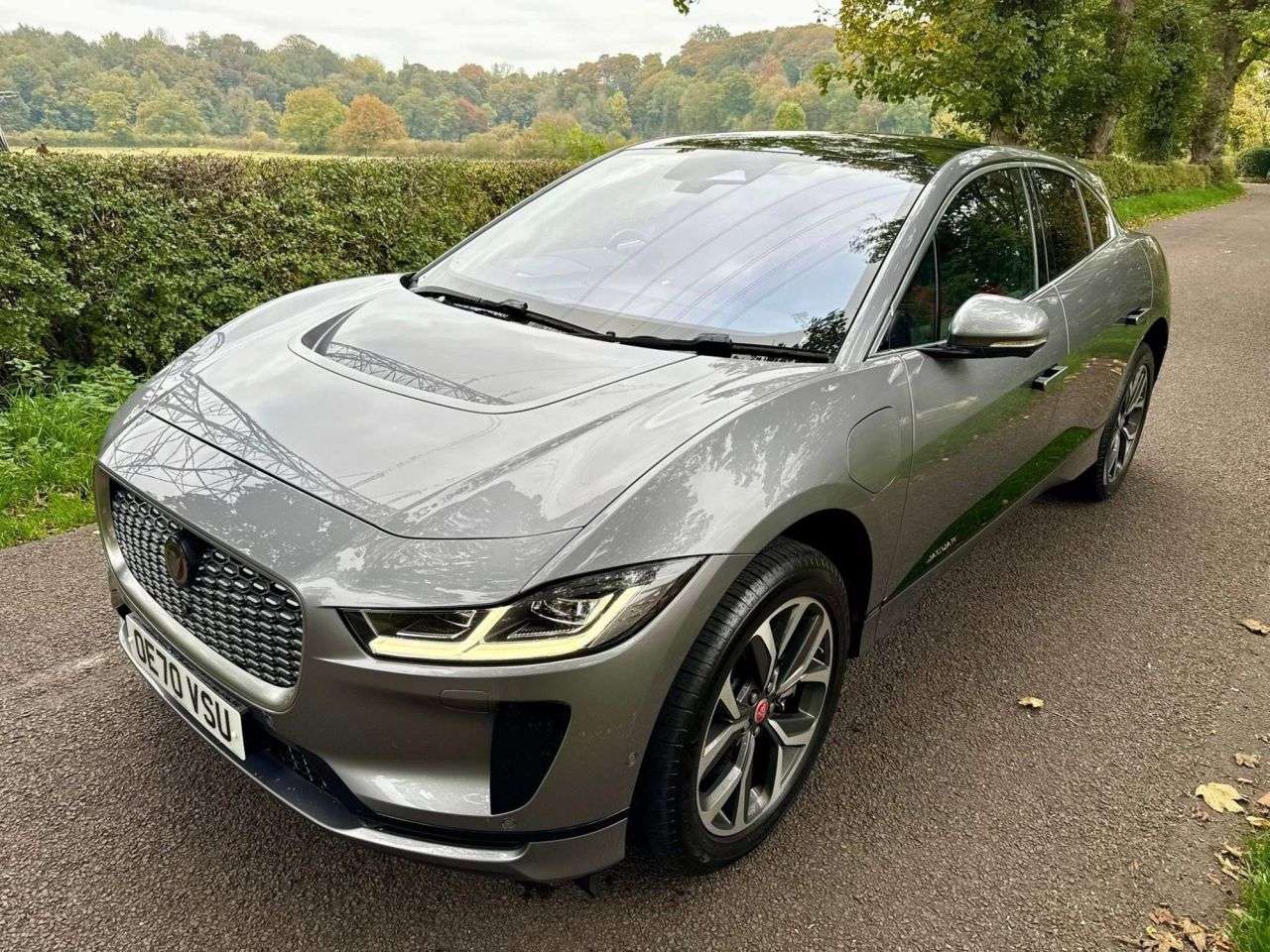 A 2020 JAGUAR I-PACE 400 90kWh HSE SUV 5dr Electric Automatic 4WD (400 ps) A 2020 JAGUAR I-PACE 400 90kWh HSE SUV 5dr Electric Automatic 4WD (400 ps)