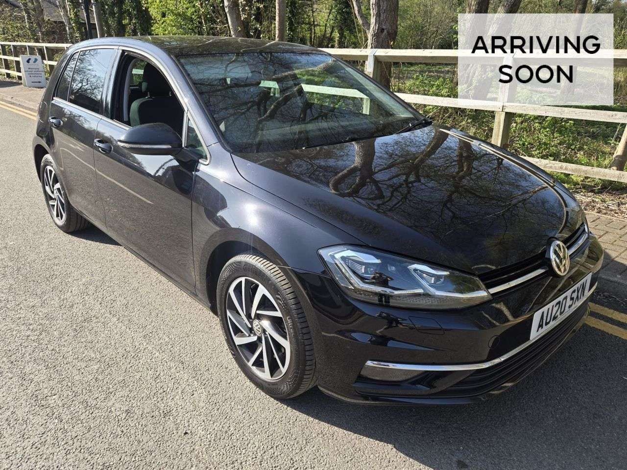 A 2020 VOLKSWAGEN GOLF 1.0 TSI Match Edition Hatchback 5dr Petrol Manual Euro 6 (s/s) (115 ps) A 2020 VOLKSWAGEN GOLF 1.0 TSI Match Edition Hatchback 5dr Petrol Manual Euro 6 (s/s) (115 ps)