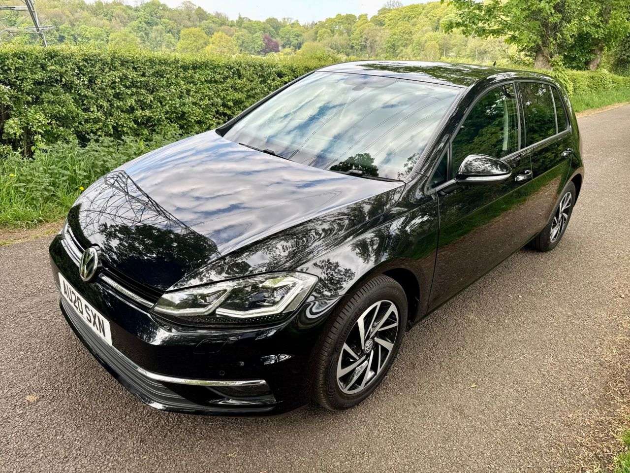 A 2020 VOLKSWAGEN GOLF 1.0 TSI Match Edition Hatchback 5dr Petrol Manual Euro 6 (s/s) (115 ps) + S A 2020 VOLKSWAGEN GOLF 1.0 TSI Match Edition Hatchback 5dr Petrol Manual Euro 6 (s/s) (115 ps) + S