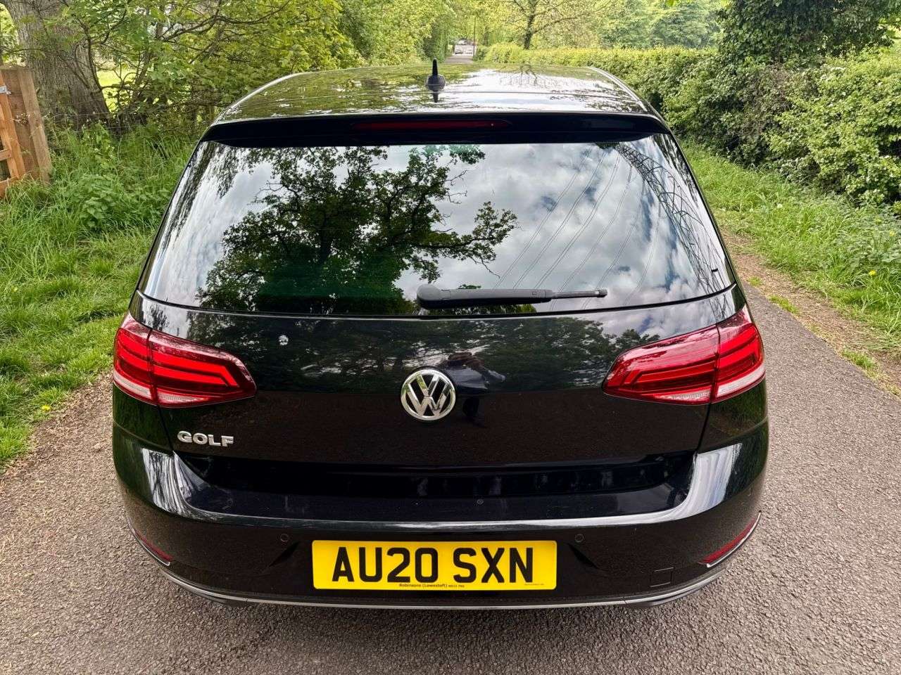 2020 VOLKSWAGEN GOLF 2020 VOLKSWAGEN GOLF