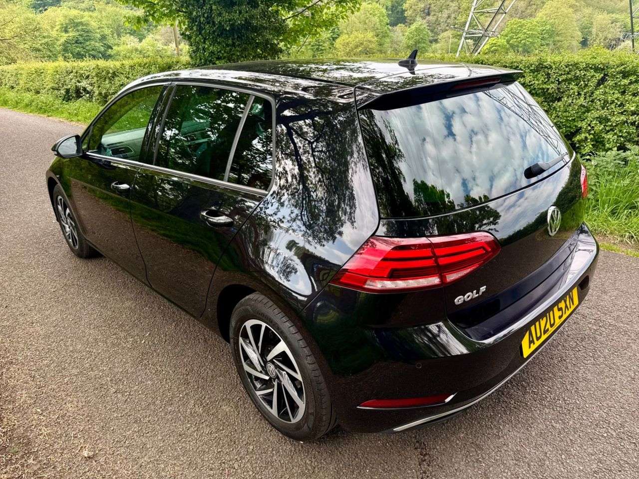 A 2020 VOLKSWAGEN GOLF 1.0 TSI Match Edition Hatchback 5dr Petrol Manual Euro 6 (s/s) (115 ps) + S A 2020 VOLKSWAGEN GOLF 1.0 TSI Match Edition Hatchback 5dr Petrol Manual Euro 6 (s/s) (115 ps) + S