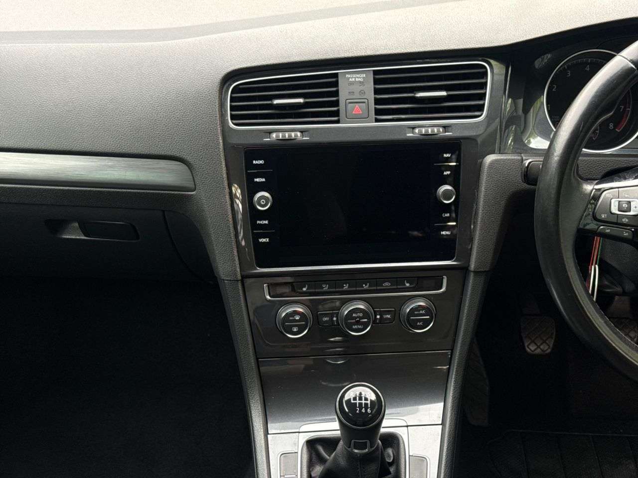 2020 VOLKSWAGEN GOLF 2020 VOLKSWAGEN GOLF