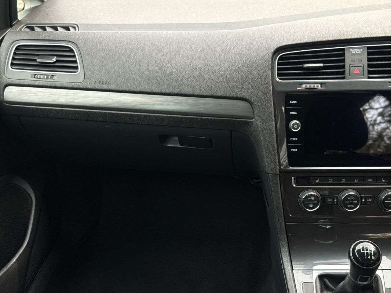 2020 VOLKSWAGEN GOLF 2020 VOLKSWAGEN GOLF