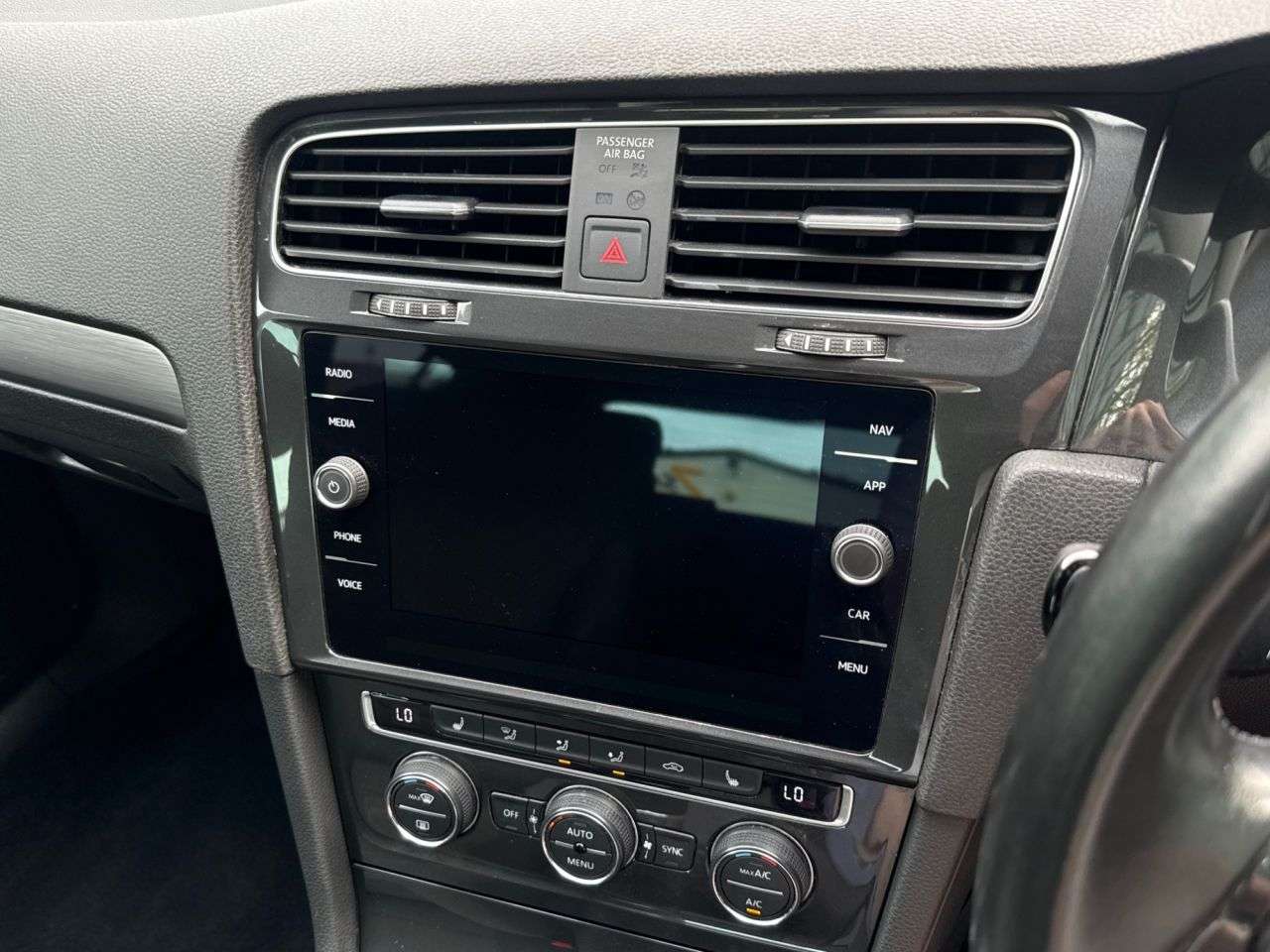 2020 VOLKSWAGEN GOLF 2020 VOLKSWAGEN GOLF