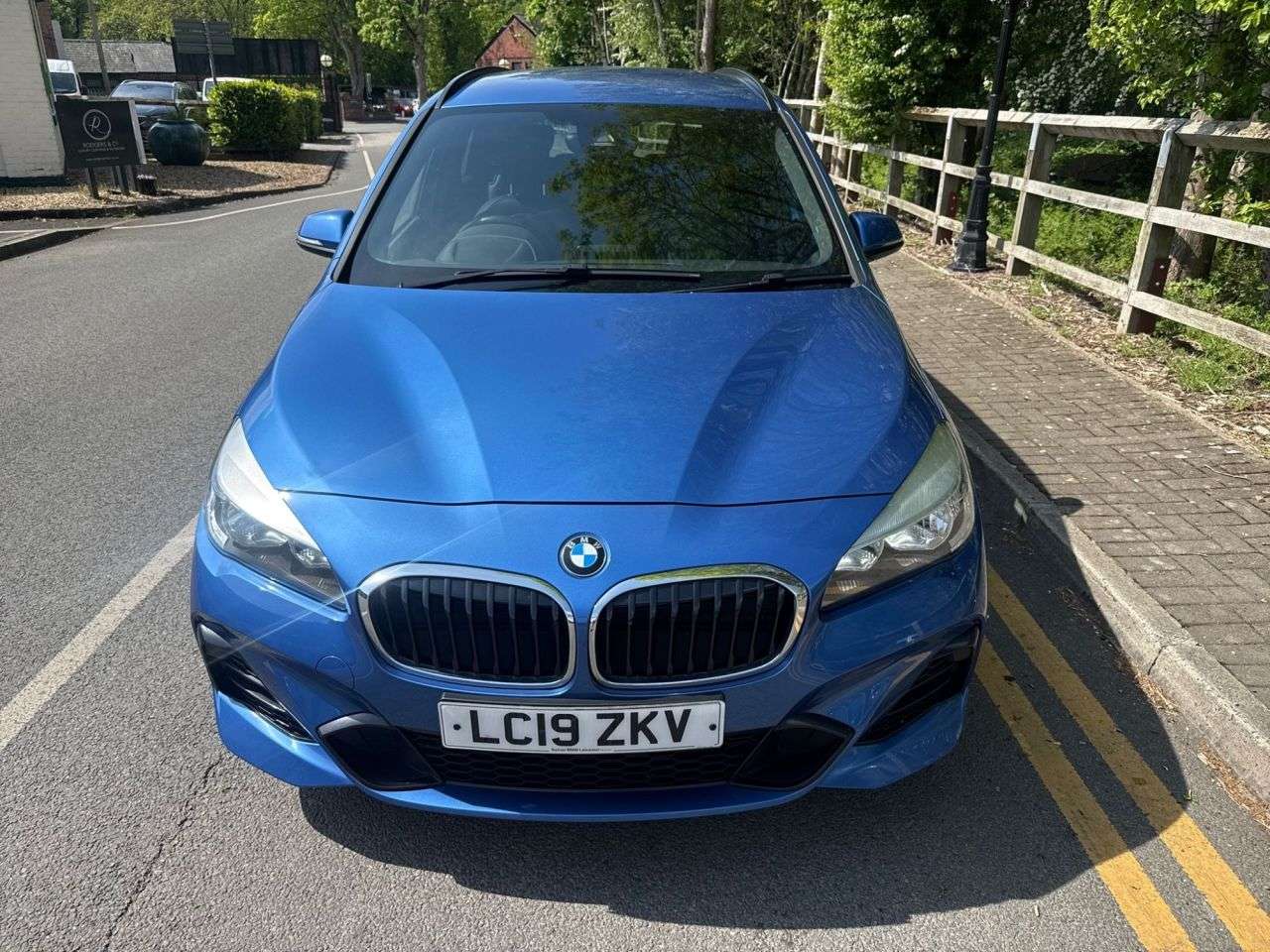 A 2019 BMW 2 SERIES GRAN TOURER 1.5 216d M Sport MPV 5dr Diesel DCT Euro 6 (s/s) (116 ps) A 2019 BMW 2 SERIES GRAN TOURER 1.5 216d M Sport MPV 5dr Diesel DCT Euro 6 (s/s) (116 ps)